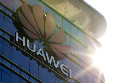 2019第一糗!華為用iPhone發賀年貼文 秒刪仍遭截圖廣傳