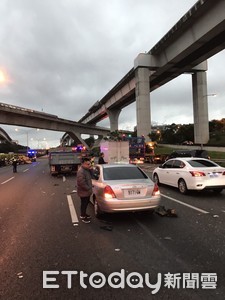 快訊／國道1號4車追撞3人傷  車輛回堵綿延2公里