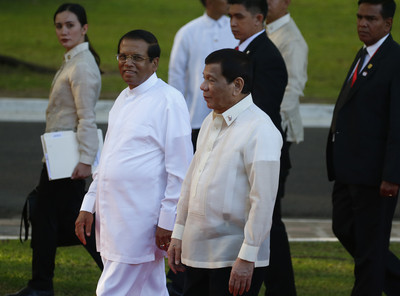 獨裁者惺惺相惜？斯里蘭卡總統讚杜特蒂掃毒「世界榜樣」