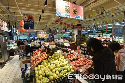 高雄發大財？「烏龍公文」催賣場救買氣　竟把中秋誤值3個月前端午節