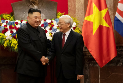 金正恩正式會晤阮富仲　北韓領導人時隔55年再訪越南