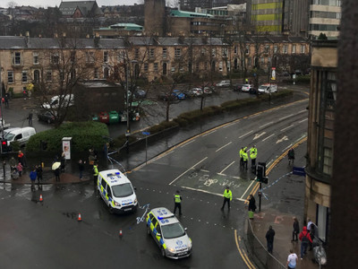 倫敦炸彈案後…蘇格蘭銀行、大學也收可疑包裹　格拉斯哥主校區疏散