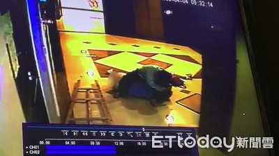 短裙女遭色狼撲倒內褲掉一半 房東竟要她退租:長太漂亮也是麻煩