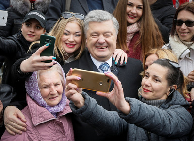 烏克蘭總統大選「2候選人被爆買票」　喜劇演員也參政人氣最高