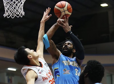 SBL／第17季參戰與否未表態　達欣會籍仍保留