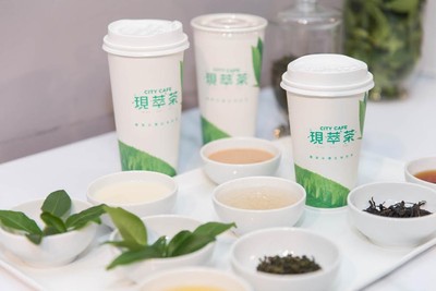 超商「現泡茶飲霸主」是它們！一年賣破400萬杯　新星降臨超激戰