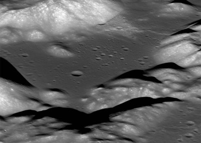 「月震」清晰照曝光　NASA：月球逐漸縮水「恐愈來愈多強震」