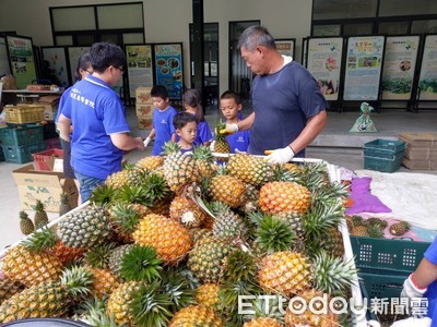 不是頂級卻是頂好　高樹善導書院品德鳳梨滿滿愛心
