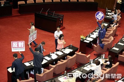 限制出境法制化！立法院三讀：境管6個月內需告知被告