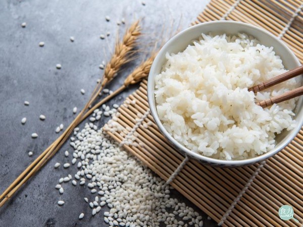 ▲為協助外食消費者辨識米飯、米食料理之原料米來源，農糧署推動「臺灣米標章」。（圖／食力 foodnext）