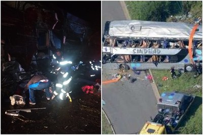 公車翻覆「連撞其他車」！至少17人死亡　現場慘變一堆廢鐵