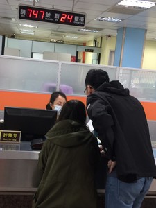 小倆口辦離婚妻默默掉淚 戶政事務所員工高EQ挽救婚姻