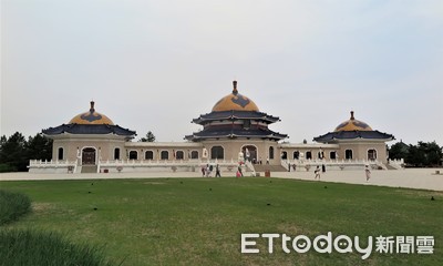 影／探秘「800年不滅神燈」　內蒙成吉思汗陵寫草原傳說