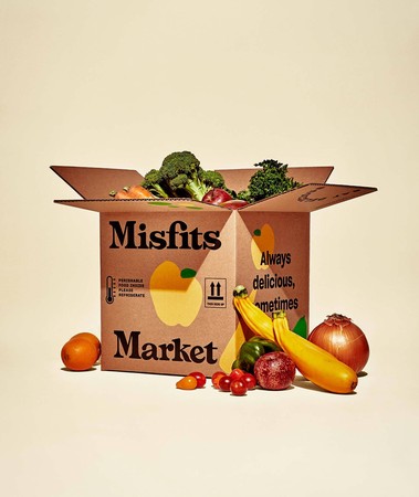 ▲Misfits Market以半價的優惠價格，每週提供給訂閱戶一箱醜陋蔬果。（圖／翻攝自Misfits Market官網）