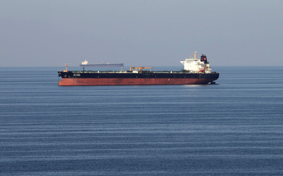荷莫茲海峽再扣走私燃料船隻！　伊朗逮捕12菲律賓船員