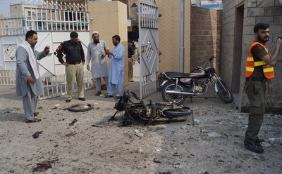 掃射警察炸醫院！巴基斯坦襲擊案連爆　至少8死30傷