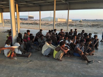 300人擠2船！利比亞難民超載赴歐　估150人葬身地中海