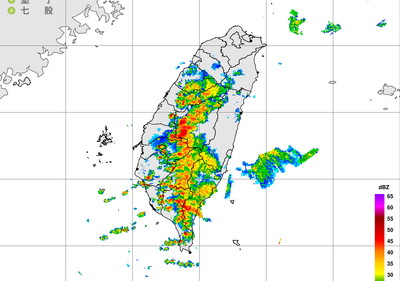 快訊／8縣市豪大雨特報！中南部「連下7天」　彭啟明：很有利颱風發展