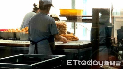 第1次看鹹豆漿「以為是ㄆㄨㄣ」他掉下巴!饕客激推 ... 曝加辣油:永豆靈魂