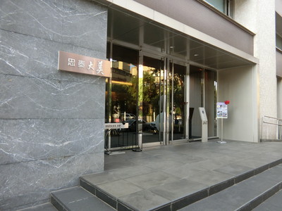 電梯安裝數位佈告欄「年賺6000元」!社區大樓搶搭智慧升級潮