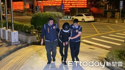 囂張!少年當警面在地檢外朝天開8槍 下一秒直奔分局投案