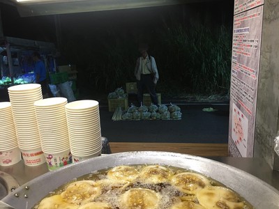 雲林大媽千鈔欺負小攤販！橘子伯痛苦：50元很便宜了…他氣炸出手