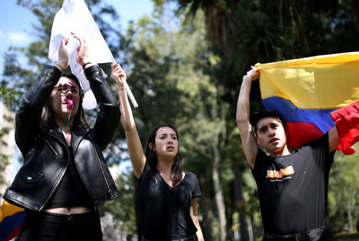 哥倫比亞示威者「宵禁結束」重返街頭！　抗議3天已釀3死