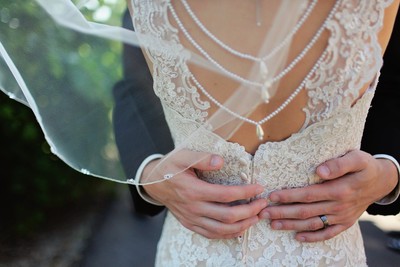 明年要結婚!男友出差完行為超詭異 ... 她一看手機驚見慘綠真相