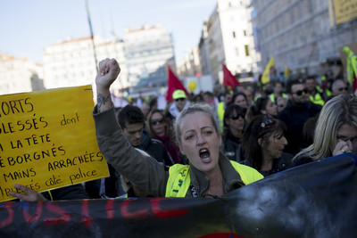 法國法官判警過度暴力對示威者：是報復、憤怒的表達！