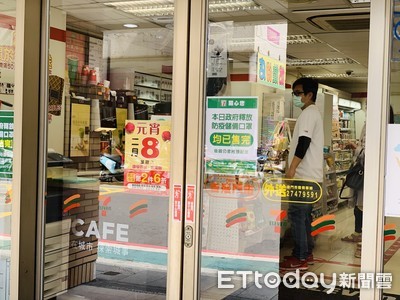 手刀來回包口罩　小7店員「曝慘烈秘辛」大崩潰：還沒病先累死了