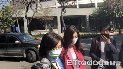 《炮仔聲》演惡女現實超苦情…何如芸斬16年婚姻　庭內哭喊「我錯了嗎？」