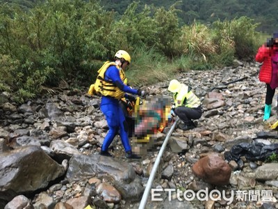 口簧琴國寶鄭保雄驚傳身亡！修水管溺斃　家屬見四肢僵硬嚇傻