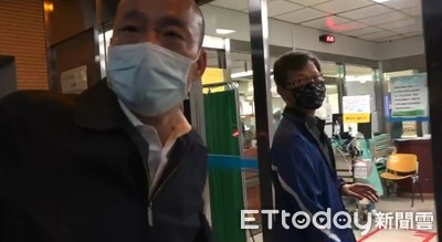 獨／高雄水箱車車禍！消防員1死4輕重傷　韓國瑜深夜趕赴急診室