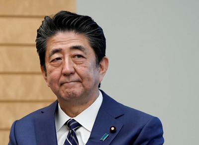 快訊／安倍證實：4日決定緊急狀態是否延長1個月！