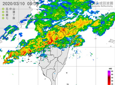 鋒面夜襲驚醒「像颱風天」7縣市大雨特報　越晚越冷探12度…下波更凍10度