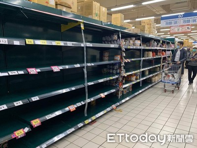 防疫囤貨隱藏版商品瞬間熱賣　電商爆單買氣等同雙11