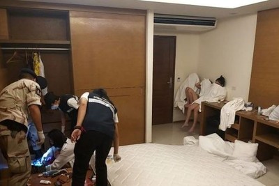 封城high爆！22男女「裸交疊泳池畔」　連開趴48hrs浪聲狂傳…鄰居崩潰