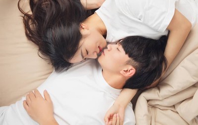 激情秒噴發！　盤點男女「6敏感帶」一碰超酥麻...深吻＝起手式