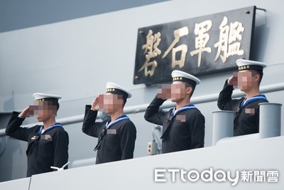 前海軍艦長爆「船上極樂生活」！　認：這些都是可以做、不能說