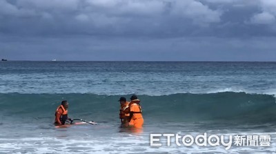 墾丁玩風浪板「人板脫離」　友人誤認他體力不支呼叫海巡救援