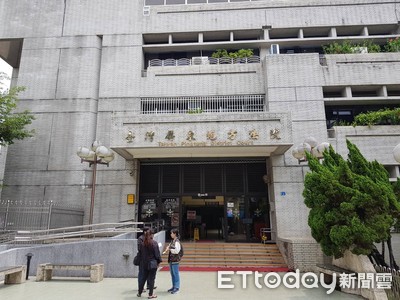 男移情別戀…他找上門談判　「一刀刺中心臟」他到警局自首判10年