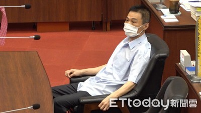 許崑源活躍港都政壇30載！生前多次婉拒藍營探病　由太太代勞