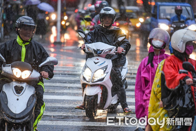 晚起水氣增！中秋連假前後「兩波變天」　鋒面報到降6度時間出爐