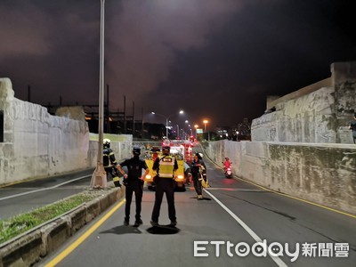 獨／高雄「分隔島爆炸」飄香菇狀黑煙！　女嚇傻：前兩天經過可能就死了