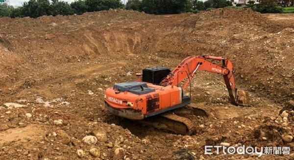 2招快速止血！　李同榮祭「土方之亂白皮書」3階段滅火