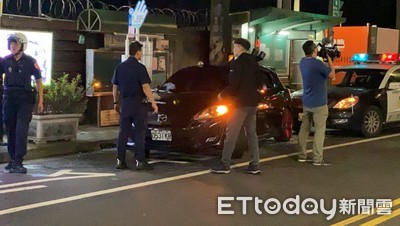 男持大量毒品遇警包抄　勇警見嫌「前後亂衝」機警破窗逮人