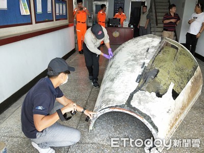 宜蘭壯圍海邊235公分圓弧不明物　運安會鑑定：飛行器構造物