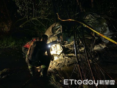 快訊／台東人工湖旁「深夜火燒車」！2人成焦屍慘死