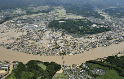 九州破紀錄暴雨！熊本球磨川氾濫「30區變孤島」　24死16人心肺停止