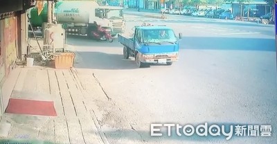 快訊/準備到兒子店裡幫忙!彰化女騎士「連人帶車」遭槽車輾過 ... 頭部重創亡